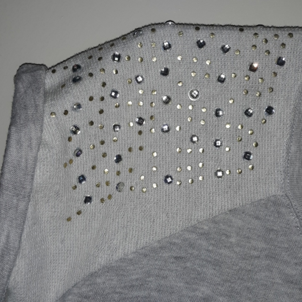 Crytal and gold embellished grey sleeved top - Picture 2 of 2